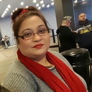 Meet your Posher, Iris